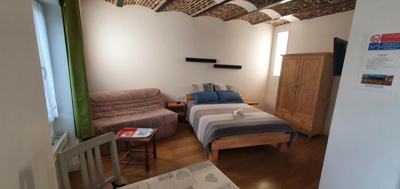 Au Petivall Studio Achicourt Kültér fotó